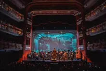 ‘Cine Sinfónico: Bandas Sonoras’ reunió música, arte y tecnología en el Teatro Municipal Enrique Buenaventura
