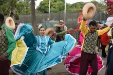 Desfile de Colonias del Pacífico se tomará las calles de Cali para dar inicio a la versión 30 del Festival Petronio Álvarez