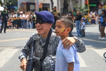 Cali rindió homenaje a la Fuerza Pública con el tradicional desfile del Día de la Independencia
