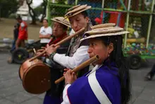 Cientos de personas participaron en alborada del ‘Inti Raymi’: celebración honra la ancestralidad de los pueblos indígenas en Cali