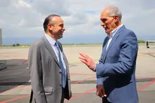 Alcalde de Cali recibe delegaciones internacionales en la antesala de la histórica posesión presidencial