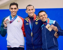 Gustavo Sánchez podio natación artística oro Solo en República Dominicana 2026
