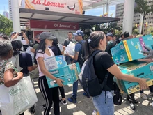 Solidaridad caleña se toma el centro de acopio de la Plazoleta Jairo Varela