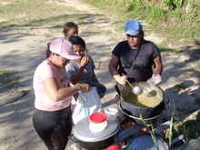 Los Comedores Comunitarios movilizan la solidaridad e incentivan la seguridad alimentaria de los damnificados en Cali