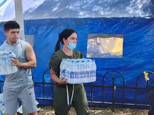 Equipos de atención social y exhabitantes de calle brindan apoyo comunitario tras la emergencia en el edificio Vanessa