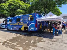 Equipos de atención social y exhabitantes de calle brindan apoyo comunitario tras la emergencia en el edificio Vanessa