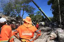 Desde Infraestructura se despliega personal y maquinaria para apoyar labores de rescate y evacuación de escombros 