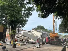 Organismos de socorro y autoridades hacen un llamado a mantener el silencio y despejar las zonas de rescate