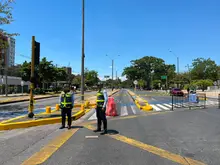 Se mantienen los cierres viales para facilitar atención de organismos de socorro