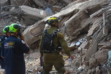 82 rescatistas de Israel se suman a la búsqueda de sobrevivientes en Cali