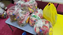 Alcaldía de Cali entrega 120 mercados a familias del Instituto para Niños Ciegos y Sordos