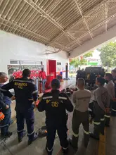 Secretaría de Participación Ciudadana gestiona apoyo de Hilti para fortalecer a Bomberos de Cali luego del sismo