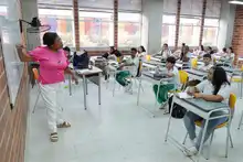 Cali retoma clases en las instituciones educativas oficiales; 76% de las sedes inician en modalidad presencial