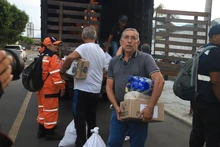 La ayuda comienza a llegar al barrio La Flora: un respiro para los afectados por el sismo