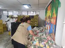 Alcaldía de Cali Inicia entrega de canastas “PAE en casa” para estudiantes de instituciones educativas afectadas por el sismo