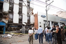 Gobierno Nacional acompaña recuperación de las zonas afectadas por el terremoto en Cali