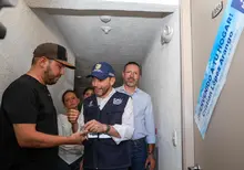 Cali entrega las primeras cuatro soluciones de vivienda a familias damnificadas por el terremoto