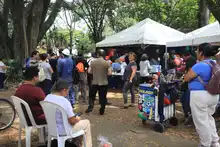 Alcaldía de Cali sigue con presencia permanente en la comuna 19, acompañando a los afectados por el terremoto