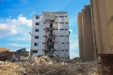 Tres edificaciones afectadas por el terremoto avanzan en la ruta técnica y jurídica para una eventual demolición