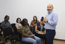 Alcaldía de Cali fortalece el acompañamiento emocional a familias afectadas por el terremoto: huéspedes del Hotel Boulevard del Río recibieron un taller de duelo