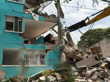 Inició la demolición de edificios afectados por el terremoto en Cali