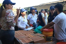 Reconstrucción en los corregimientos: el Distrito despliega ocho camiones con insumos y ayudas humanitarias en La Buitrera