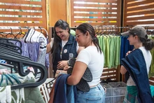 “Vístete de Esperanza”: solidaridad que devuelve dignidad