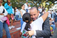 Cali rinde homenaje a sus víctimas y presenta balance integral de la gestión y reconstrucción a un mes del sismo