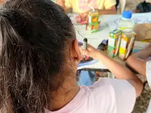 Del garabato a la esperanza: familias de Cali usan el arte como refugio para transformar el miedo tras la emergencia sísmica