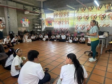 Sentido homenaje a la comunidad educativa víctima del terremoto,