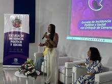 Cali fortalece el liderazgo con enfoque de género: 105 mujeres se graduaron de la Escuela de Incidencia Política y Social