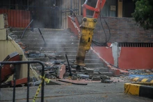 La Alcaldía de Cali avanza en la demolición de edificaciones afectadas por el terremoto: el turno le correspondió a Unidad Residencial Guadalupe