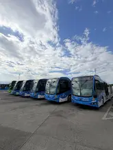 Cinco nuevos buses articulados eléctricos refuerzan el servicio del MIO 