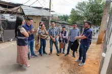Equipo técnico de Vivienda recorrió una de las zonas más afectadas por el sismo en la Comuna 18