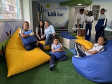 Cali entrega dos Aulas de Innovación para transformar la experiencia de aprendizaje en sus colegios