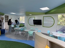 Cali entrega dos Aulas de Innovación para transformar la experiencia de aprendizaje en sus colegios