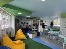 Cali entrega dos Aulas de Innovación para transformar la experiencia de aprendizaje en sus colegios
