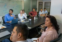 Mesa intersectorial articula esfuerzos para agilizar la reconstrucción de Cali