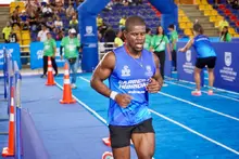 La emoción y exigencia de las ‘Carreras Híbridas’ se pusieron en movimiento en la Unidad Deportiva Jaime Aparicio
