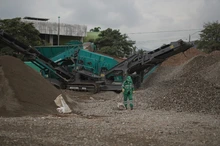 Cali transforma los escombros del terremoto en materiales para reconstruir la ciudad