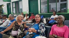 Personas mayores en situación de vulnerabilidad y abandono reciben atención integral en Cali: así opera la estrategia