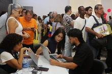 La Feria de vivienda en Cali, que continuará la próxima semana, le brinda alternativas a 700 familias damnificadas por el terremoto