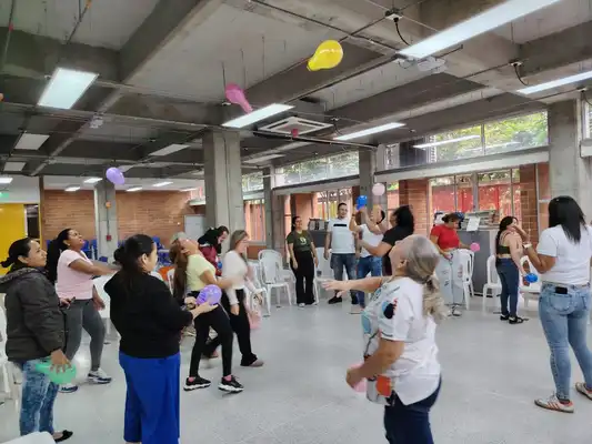 Fortaleciendo la Alianza Familia-Escuela en la IEO Rodrigo Lloreda Caicedo