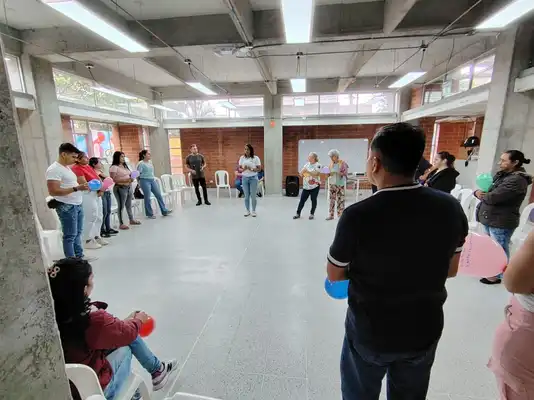 Fortaleciendo la Alianza Familia-Escuela en la IEO Rodrigo Lloreda Caicedo