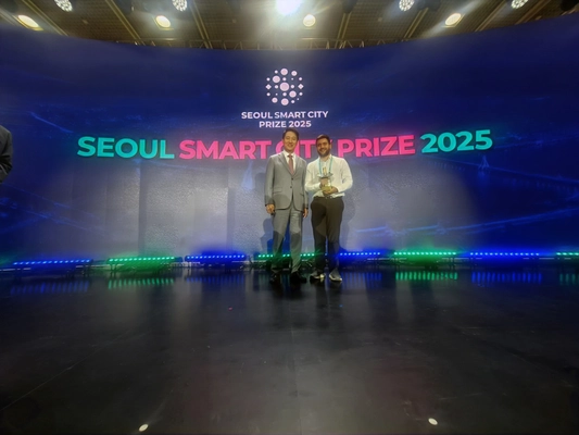 Alcalde Alejandro Eder recibe el ‘Premio de Liderazgo’ en el ‘Seoul Smart City Prize 2025’
