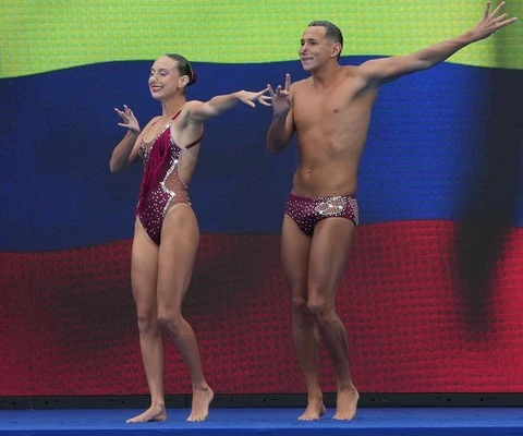 Deportistas caleños cosecharon plata para Colombia en la ‘Copa Mundo de Natación Artística’ de Medellín