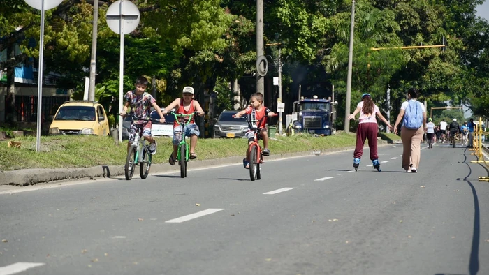 La Ciclovida se viste de Mundial con Fanfest, cambiatón Panini, banquitas y una zona de experiencias para vivir la fiesta del fútbol