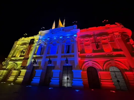 Cali está lista para conmemorar el 20 de Julio con una ciudad más limpia, iluminada y bella