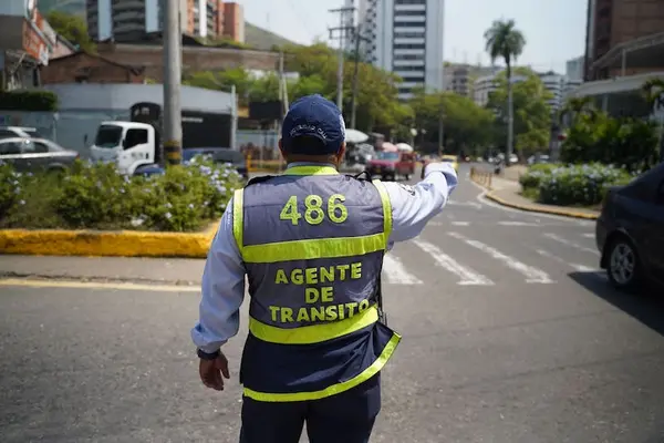 No es cierto que se negó el ingreso de chivas de la minga indígena a Cali: Movilidad Distrital