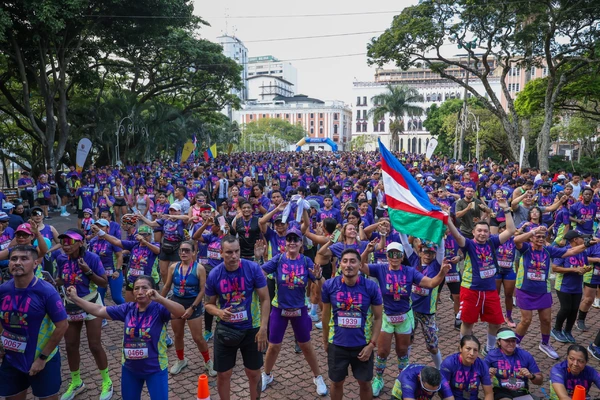 Cali cerró la semana deportiva de su cumpleaños 490 con la RUN Centro 4.9K 